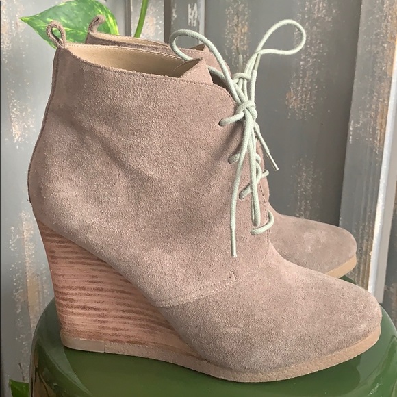 Steve Madden Suede wedge heel lace up boots - Picture 7 of 11